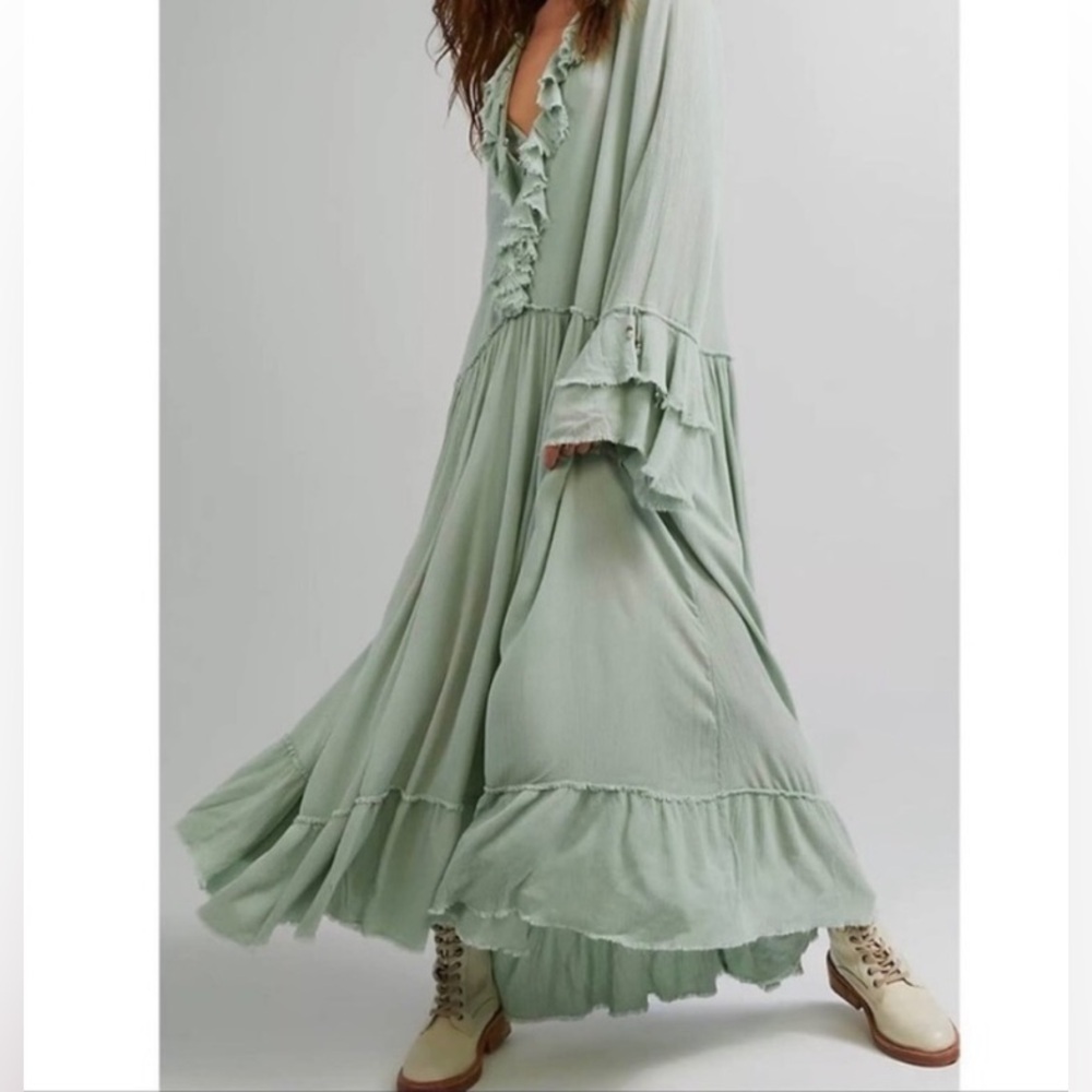 Free People  Maxi light green  dress XS